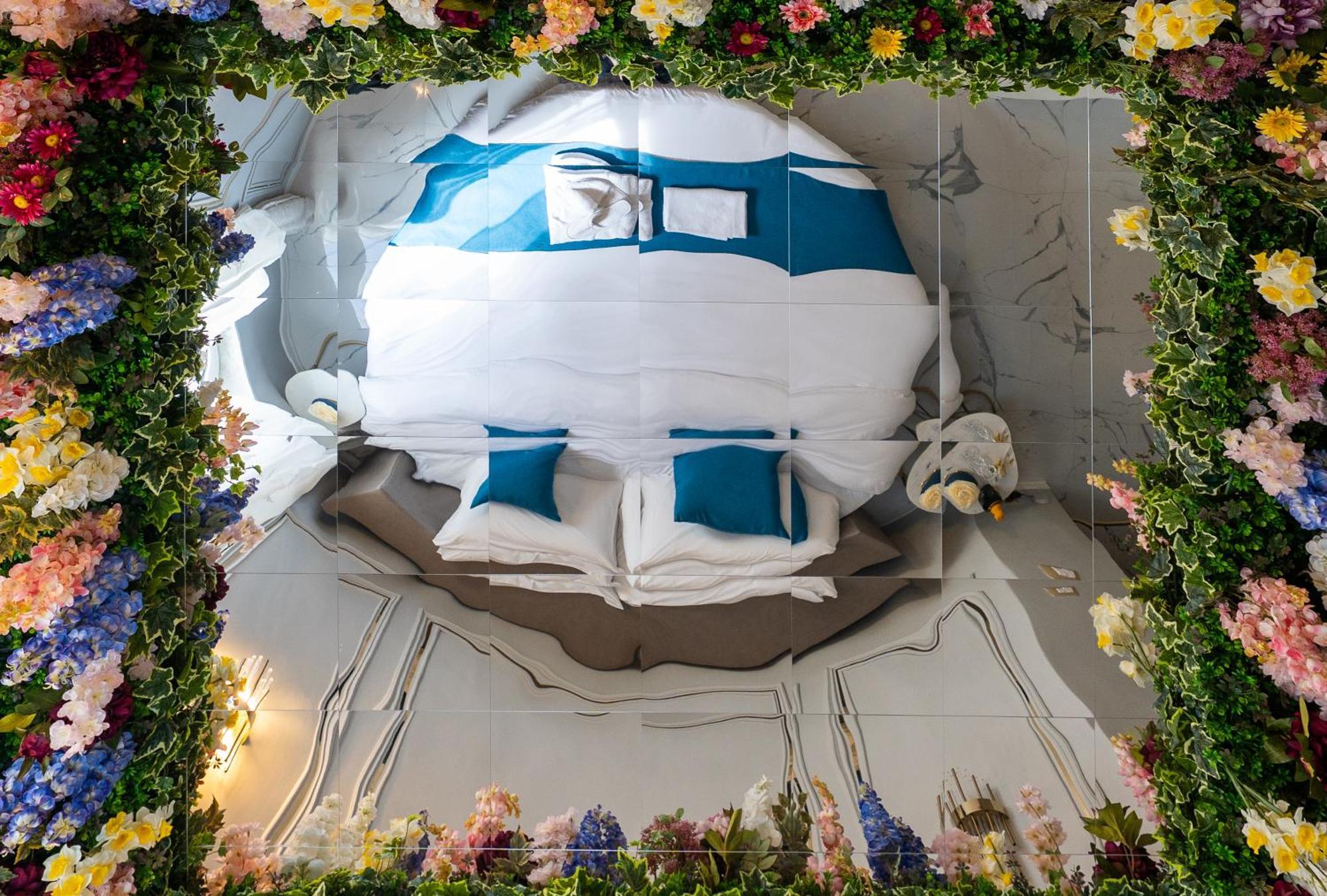 Apartment Flowers' Circle Of Piazza Di Spagna